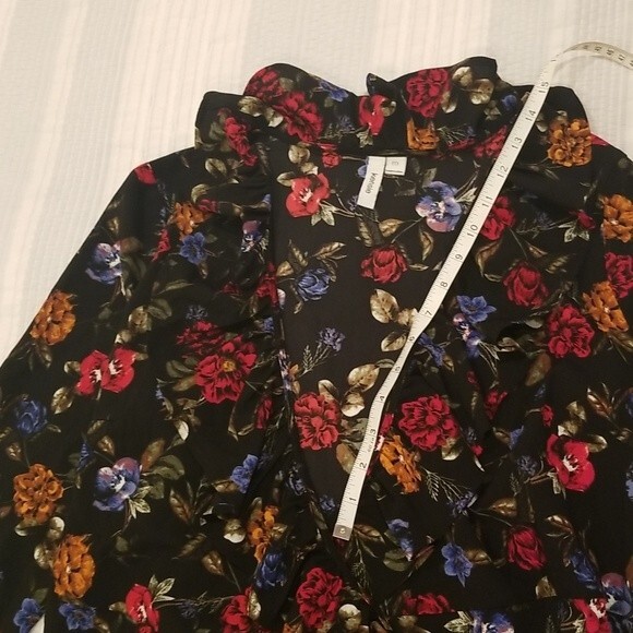 KENSIE Floral print wrap dress ruffle accent long sleeve v-neck black size M new - Picture 6 of 13